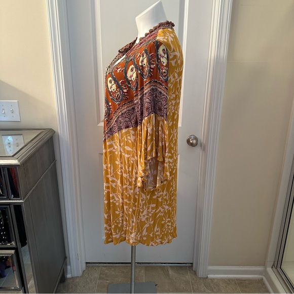 Umgee brand bought off Chic Soul website. Size 1X long sleeve dress. - Picture 2 of 8